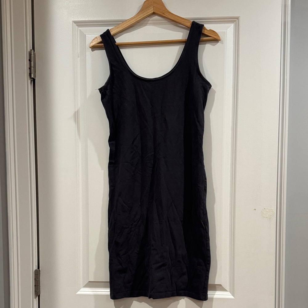 M | Forever 21 | Gray-Black Sleeveless Dress